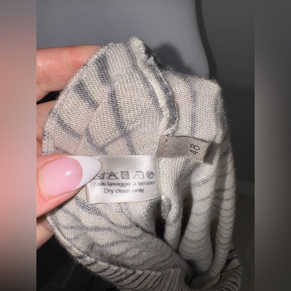 Bottega Veneta Animal Stripe Polo/ Size 4-6 - Picture 10 of 11